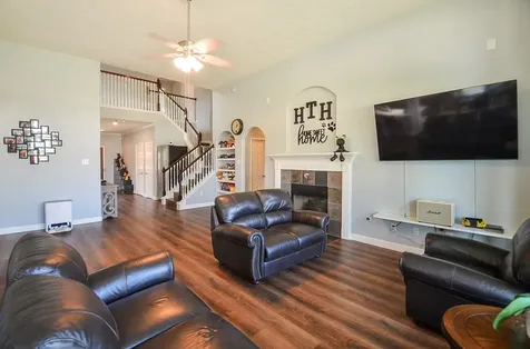 25202 Kelton Hills Lane Richmond TX 77406