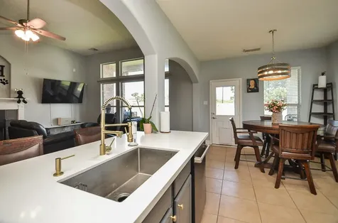 25202 Kelton Hills Lane Richmond TX 77406