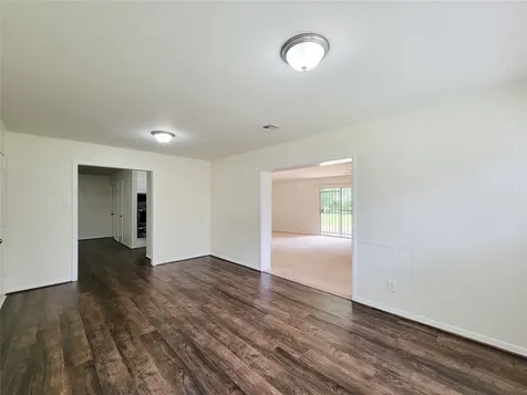 7426 Navasota Street Houston TX 77016