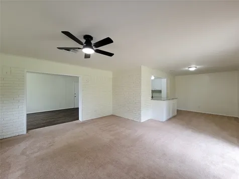7426 Navasota Street Houston TX 77016