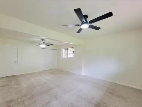 7426 Navasota Street Houston TX 77016