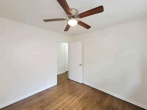 7426 Navasota Street Houston TX 77016