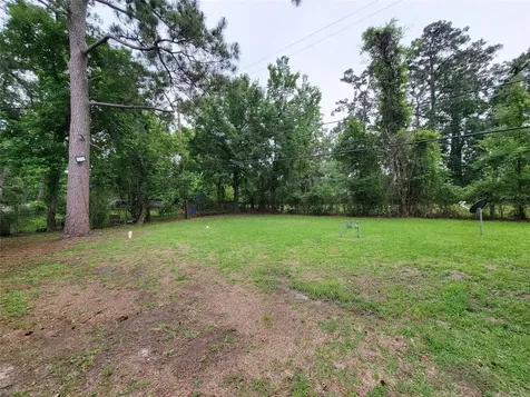 7426 Navasota Street Houston TX 77016