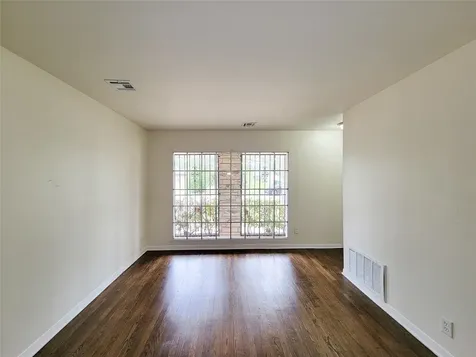 7426 Navasota Street Houston TX 77016