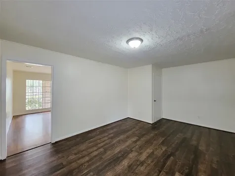 7426 Navasota Street Houston TX 77016
