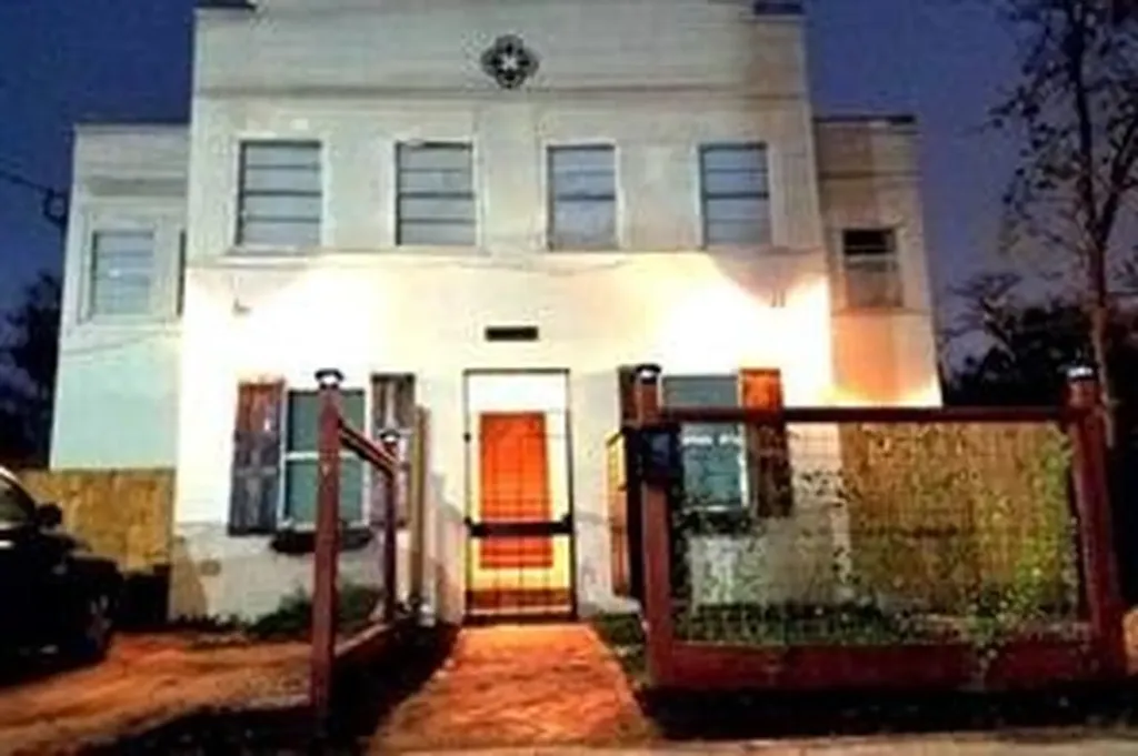 5105 Sherman Street 3 Houston TX 77011