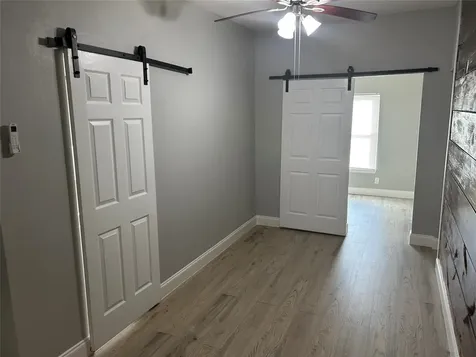 5105 Sherman Street 3 Houston TX 77011