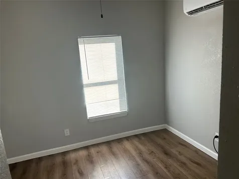 5105 Sherman Street 3 Houston TX 77011