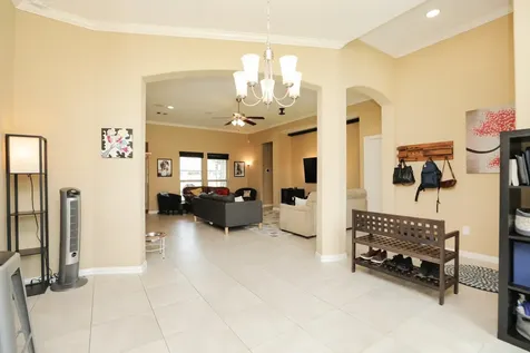6615 Goldspier Street Houston TX 77091
