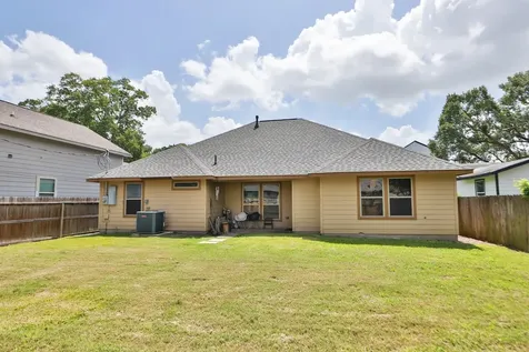 6615 Goldspier Street Houston TX 77091