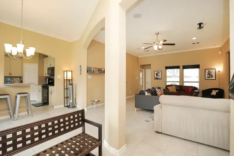 6615 Goldspier Street Houston TX 77091