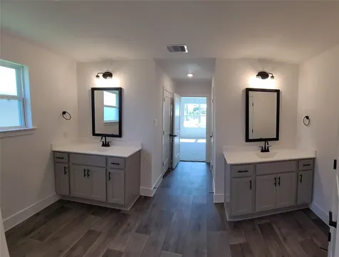4317 Karam Landing Dickinson TX 77539