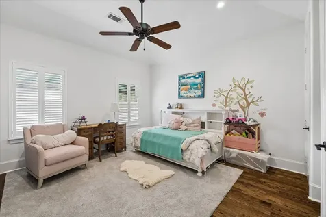 1525 Early Lane Houston TX 77055