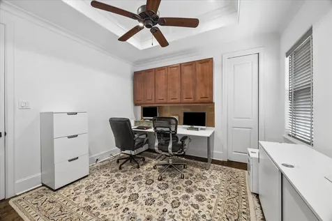 1525 Early Lane Houston TX 77055