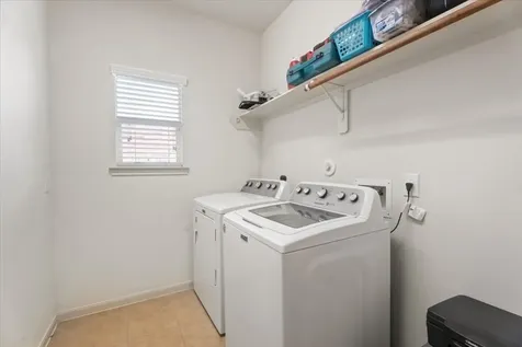 285 Country Crossing Circle Magnolia TX 77354