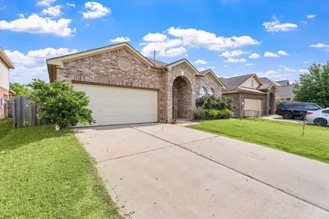 285 Country Crossing Circle Magnolia TX 77354