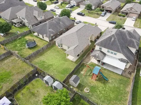 285 Country Crossing Circle Magnolia TX 77354