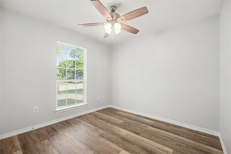 326 S Bell Drive Texas City TX 77591