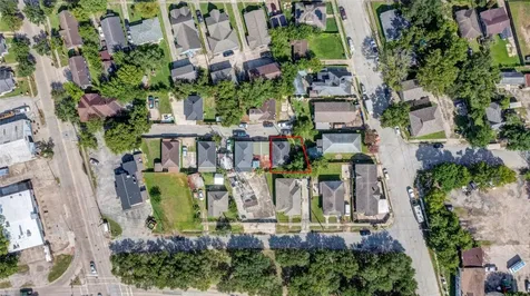 4 Canal Court Houston TX 77011