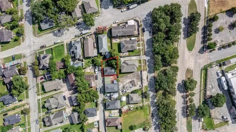4 Canal Court Houston TX 77011