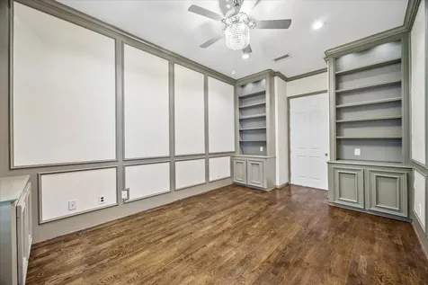 4003 Woodbriar Court Sugar Land TX 77479