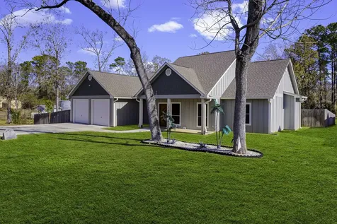 308 Resort Drive Livingston TX 77351