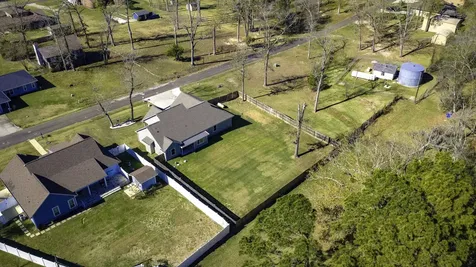 308 Resort Drive Livingston TX 77351