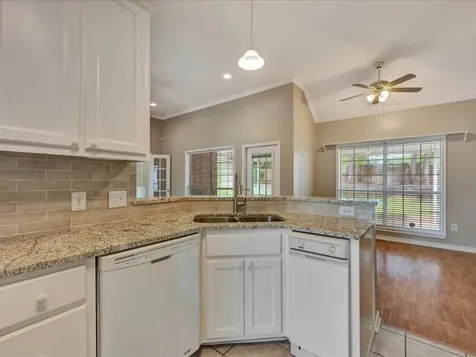 301 Whitehouse Oaks Street Lufkin TX 75901