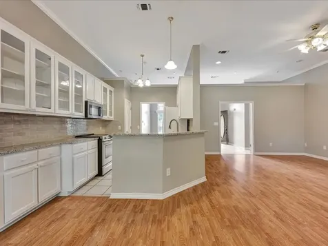 301 Whitehouse Oaks Street Lufkin TX 75901
