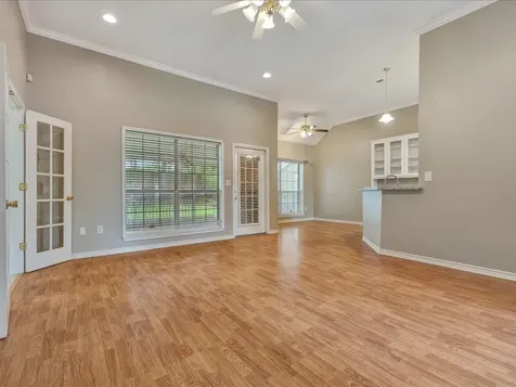 301 Whitehouse Oaks Street Lufkin TX 75901