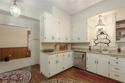 100 W Caroline Street Trinity TX 75862