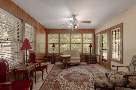 100 W Caroline Street Trinity TX 75862