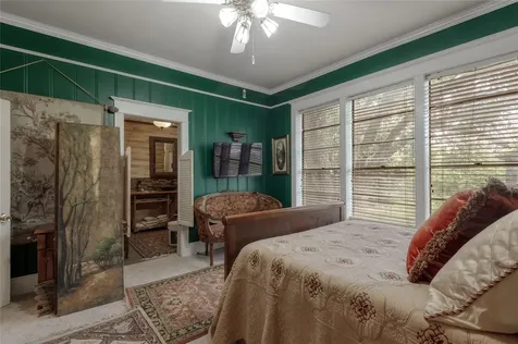 100 W Caroline Street Trinity TX 75862