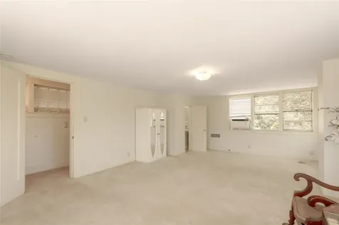 100 W Caroline Street Trinity TX 75862