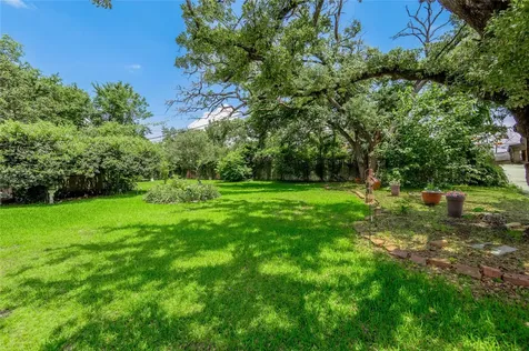 100 W Caroline Street Trinity TX 75862