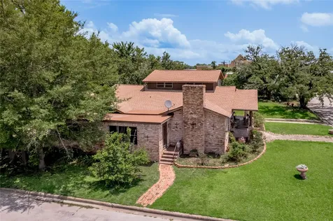 100 W Caroline Street Trinity TX 75862