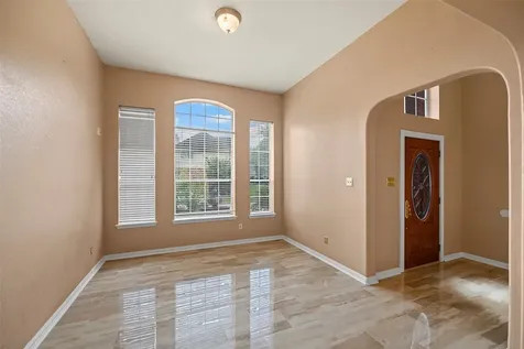 226 Persimmon Drive Baytown TX 77520
