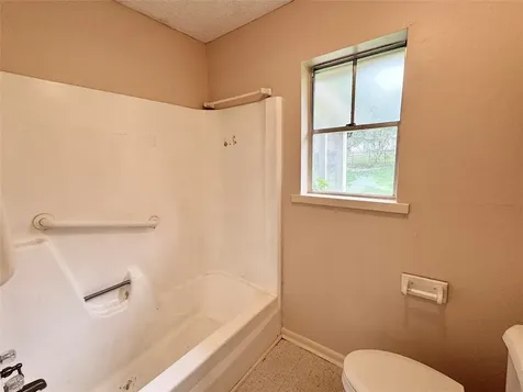 1221 Green Briar Drive Huntsville TX 77340