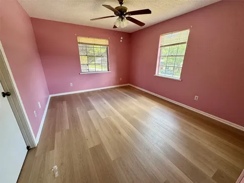 1221 Green Briar Drive Huntsville TX 77340