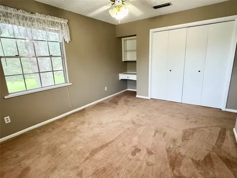 1221 Green Briar Drive Huntsville TX 77340