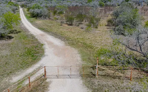 5923 Fm 1726 Goliad TX 77963