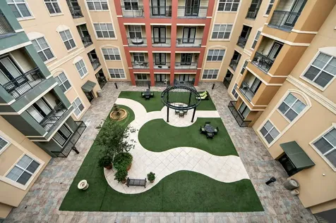 1711 Old Spanish Trail 416 Houston TX 77054