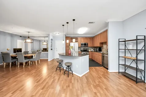 1711 Old Spanish Trail 416 Houston TX 77054