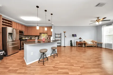 1711 Old Spanish Trail 416 Houston TX 77054