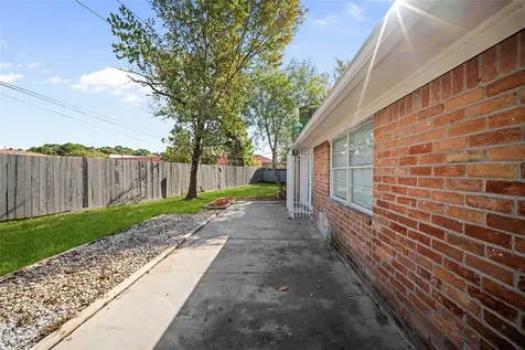 8606 Parkhill Forest Drive Houston TX 77088