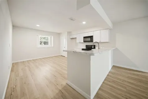 8606 Parkhill Forest Drive Houston TX 77088