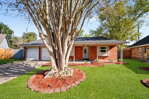 8606 Parkhill Forest Drive Houston TX 77088