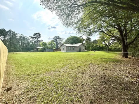909 W Elder Colmesneil TX 75938