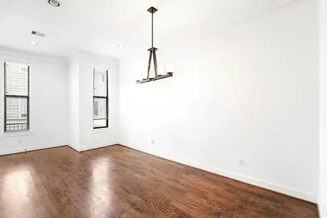 612 W 27th Street Houston TX 77008