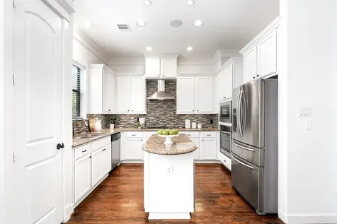612 W 27th Street Houston TX 77008